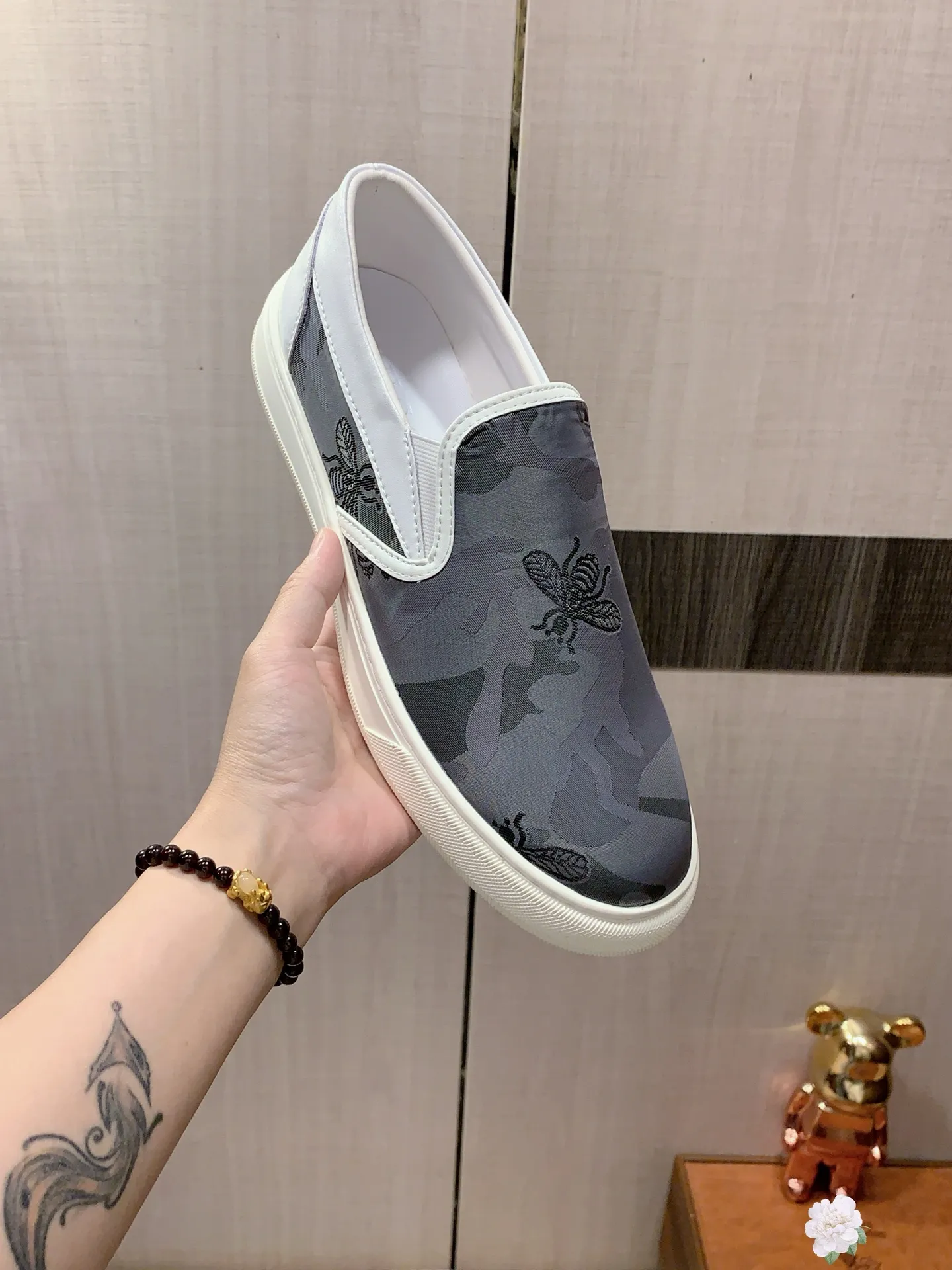 Men's men's shoes💰360💰💰🎩🎩[Lightning][Lightning] "Gucci*" The latest and most popular casual shoes, top brands [seduce] luxury~purchase, top~quality. [Strong] The upper is made of imported breathable cowhide with material ➕ breathable sheepskin lining (•) and fine workmanship. The original stylish and stylish soft rubber wear-resistant and non-slip outsole is light and comfortable on the feet. The real thing looks better when photographed in real life. No. 2661: Code: 38-44, 45 can be customized, 3️⃣ colors are available
